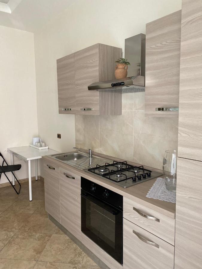 Falu Napoli Centro Camera Con Cucina E Bagno Privato Hotel Екстериор снимка